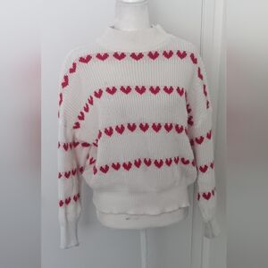 Charming Heart Patterned Sweater